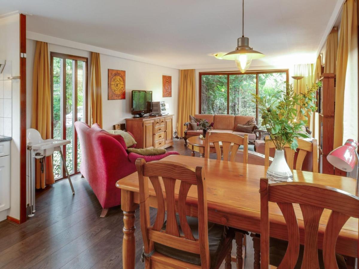 Tasteful Chalet Near Ommen For Family Stegeren ภายนอก รูปภาพ