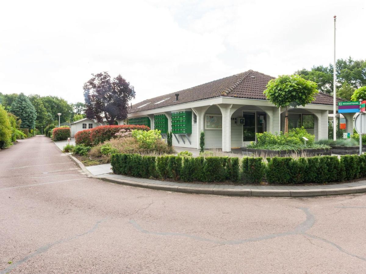 Tasteful Chalet Near Ommen For Family Stegeren ภายนอก รูปภาพ